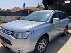 מיצובישי אאוטלנדר 4X4 Supreme אוט' 7 מק' 2.0 (150 כ"ס) בנזין 2013 למכ