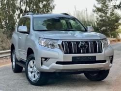 טויוטה לנד קרוזר קצר 4X4 Luxury SWB אוט' 3 דלתות דיזל 2.8 (204 כ''ס) 