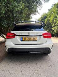 מרצדס GLA 4X4 GLA45 4MATIC AMG אוט' 2.0 (360 כ''ס) בנזין 2015 למכירה בנצרת