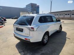 מיצובישי אאוטלנדר Instyle SR אוט' 7 מק' 2.0 (150 כ''ס) בנזין 2015 למכ