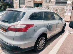 פורד פוקוס Titanium סטיישן אוט' 2.0 (170 כ''ס) בנזין 2013 למכירה בא