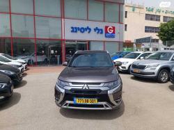 מיצובישי אאוטלנדר PHEV 4X4 Luxury הייבריד אוט' 5 מק' 2.4 (135 כ''ס) ה