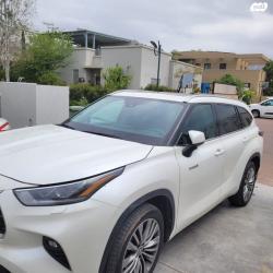 טויוטה היילנדר Limited Platinum אוט' 7 מק' 2.5 (190 כ''ס) בנזין 2021 למכ