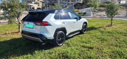 טויוטה RAV4 הייבריד E-motion Sky הייבריד אוט' 2.5 (178 כ''ס) בנזין 202