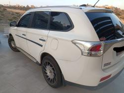 מיצובישי אאוטלנדר Instyle אוט' 7 מק' 2.0 (150 כ"ס) בנזין 2015 למכיר