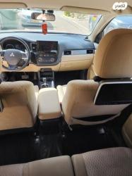 מיצובישי אאוטלנדר Instyle אוט' 7 מק' 2.0 (150 כ"ס) בנזין 2014 למכיר
