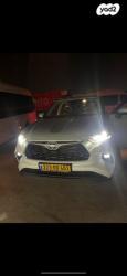 טויוטה היילנדר Limited Platinum אוט' 7 מק' 2.5 (190 כ''ס) בנזין 2022 למכ