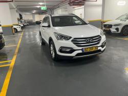 יונדאי סנטה פה 4X4 Premium אוט' בנזין 7 מק' 2.4 (192 כ"ס) בנזין 2017 ל
