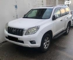 טויוטה לנד קרוזר ארוך 4X4 Luxury 60th אוט' דיזל 7 מק' 3.0 (190 כ''ס) ד