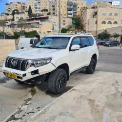 טויוטה לנד קרוזר ארוך 4X4 Luxury אוט' דיזל 7 מק' 2.8 (177 כ"ס) דיזל