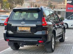 טויוטה לנד קרוזר ארוך 4X4 Select אוט' דיזל 7 מק' 2.8 (177 כ"ס) דיזל