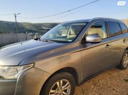 מיצובישי אאוטלנדר Instyle אוט' 7 מק' 2.0 (150 כ"ס) בנזין 2014 למכיר