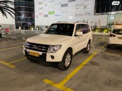 מיצובישי פג'רו ארוך 4X4 Desert אוט' דיזל 7 מק' 3.2 (200 כ"ס) דיזל 201
