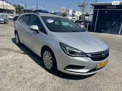 אופל אסטרה Enjoy סטיישן אוט' 1.4 (140 כ"ס) בנזין 2017 למכירה בחול
