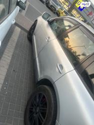 פולקסווגן טוארג 4X4 Comfortline V6 אוט' 3.2 (240 כ''ס) בנזין 2005 למכיר