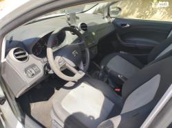 סיאט איביזה Reference ידני 5 דל' 1.2 (90 כ"ס) בנזין 2015 למכירה בתל 