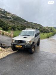 מיצובישי פג'רו ארוך 4X4 GLX אוט' דיזל 7 מק' 2.8 (125 כ''ס) דיזל 2000 