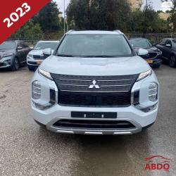 מיצובישי אאוטלנדר Instyle אוט' 7 מק' 2.5 (181 כ"ס) בנזין 2023 למכיר
