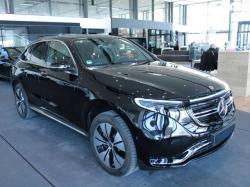 מרצדס EQC 4X4 EQC400 AMG Line אוט' חשמלי (408 כ''ס) חשמלי 2023 למכירה בה