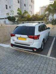 מיצובישי אאוטלנדר Intense אוט' 5 מק' 2.0 (150 כ"ס) בנזין 2018 למכיר