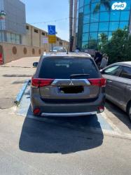 מיצובישי אאוטלנדר Instyle אוט' 7 מק' 2.0 (150 כ"ס) בנזין 2015 למכיר