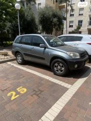 טויוטה RAV4 ארוך 4X4 STD אוט' 2.0 (150 כ''ס) [2001-2006] בנזין 2005 למכירה