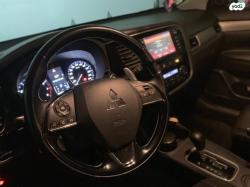 מיצובישי אאוטלנדר Instyle אוט' 7 מק' 2.0 (150 כ"ס) בנזין 2016 למכיר
