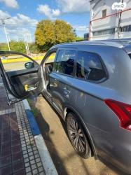 מיצובישי אאוטלנדר Instyle אוט' 7 מק' 2.0 (150 כ"ס) בנזין 2021 למכיר