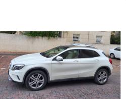 מרצדס GLA GLA200 Urban אוט' 1.6 (156 כ''ס) [2014-2017] בנזין 2016 למכירה ברח