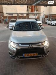 מיצובישי אאוטלנדר Intense אוט' 7 מק' 2.0 (150 כ"ס) בנזין 2021 למכיר