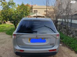 מיצובישי אאוטלנדר Instyle אוט' 7 מק' 2.0 (150 כ"ס) בנזין 2014 למכיר