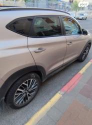 יונדאי טוסון Panoramic אוט' בנזין 2.0 (155 כ"ס) בנזין 2019 למכירה ב