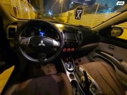 מיצובישי אאוטלנדר Invite אוט' 5 מק' 2.0 (147 כ''ס) בנזין 2012 למכיר