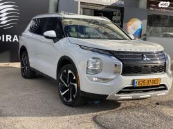 מיצובישי אאוטלנדר Instyle אוט' 7 מק' 2.5 (181 כ"ס) בנזין 2021 למכיר