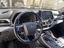 טויוטה היילנדר 4X4 E-Motion הייבריד אוט' 7 מק' 2.5 (190 כ''ס) בנזין 