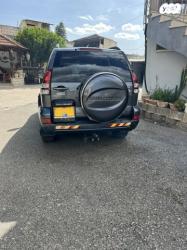 טויוטה לנד קרוזר ארוך 4X4 STD אוט' דיזל 8 מק' 3.0 (173 כ''ס) דיזל 2