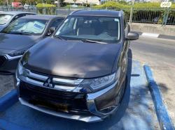 מיצובישי אאוטלנדר Instyle אוט' 7 מק' 2.0 (150 כ"ס) בנזין 2015 למכיר