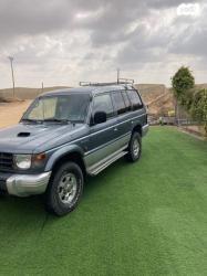 מיצובישי פג'רו ארוך 4X4 GLX אוט' דיזל 7 מק' 2.8 (125 כ''ס) דיזל 2000 