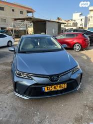 טויוטה קורולה הייבריד Flame Plus סדאן אוט' 1.8 (122 כ''ס) בנזין 201