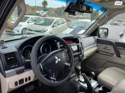 מיצובישי פג'רו ארוך 4X4 Dakar אוט' דיזל 7 מק' 3.2 (190 כ"ס) דיזל 2018
