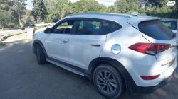יונדאי טוסון Premium אוט' בנזין 2.0 (155 כ"ס) בנזין 2017 למכירה בב
