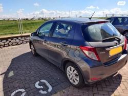 טויוטה יאריס Style אוט' 1.3 (99 כ"ס) בנזין 2012 למכירה ברחובות