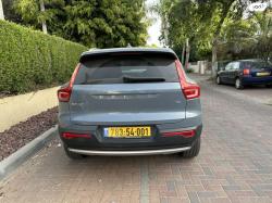 וולוו XC40 T4 Momentum Plus אוט' 2.0 (190 כ''ס) בנזין 2019 למכירה במזכרת 