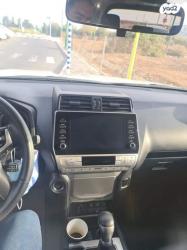 טויוטה לנד קרוזר קצר 4X4 Luxury SWB אוט' 3 דלתות דיזל 2.8 (204 כ''ס) 