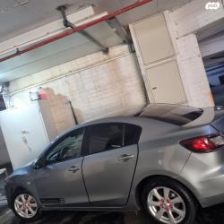 מאזדה i Comfort סדאן אוט' 1.6 (105 כ''ס) [2009-2012] בנזין 2009 למכירה בנ