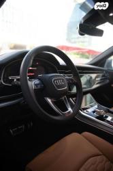 אאודי RSQ8 4X4 אוט' 4.0 (591 כ"ס) בנזין 2022 למכירה בהרצליה