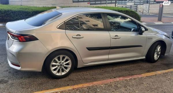 טויוטה קורולה הייבריד Sense סדאן אוט' 1.8 (98 כ''ס) בנזין 2020 למכירה בירושלים