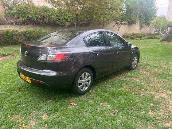 מאזדה i Active סדאן אוט' 1.6 (105 כ''ס) בנזין 2011 למכירה בפתח תקווה