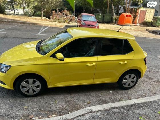 סקודה פאביה Active ידני 1.2 (90 כ''ס) בנזין 2016 למכירה בחיפה