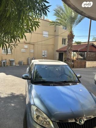 סקודה פאביה Ambiente ידני 1.4 (86 כ''ס) בנזין 2012 למכירה באבו סנאן